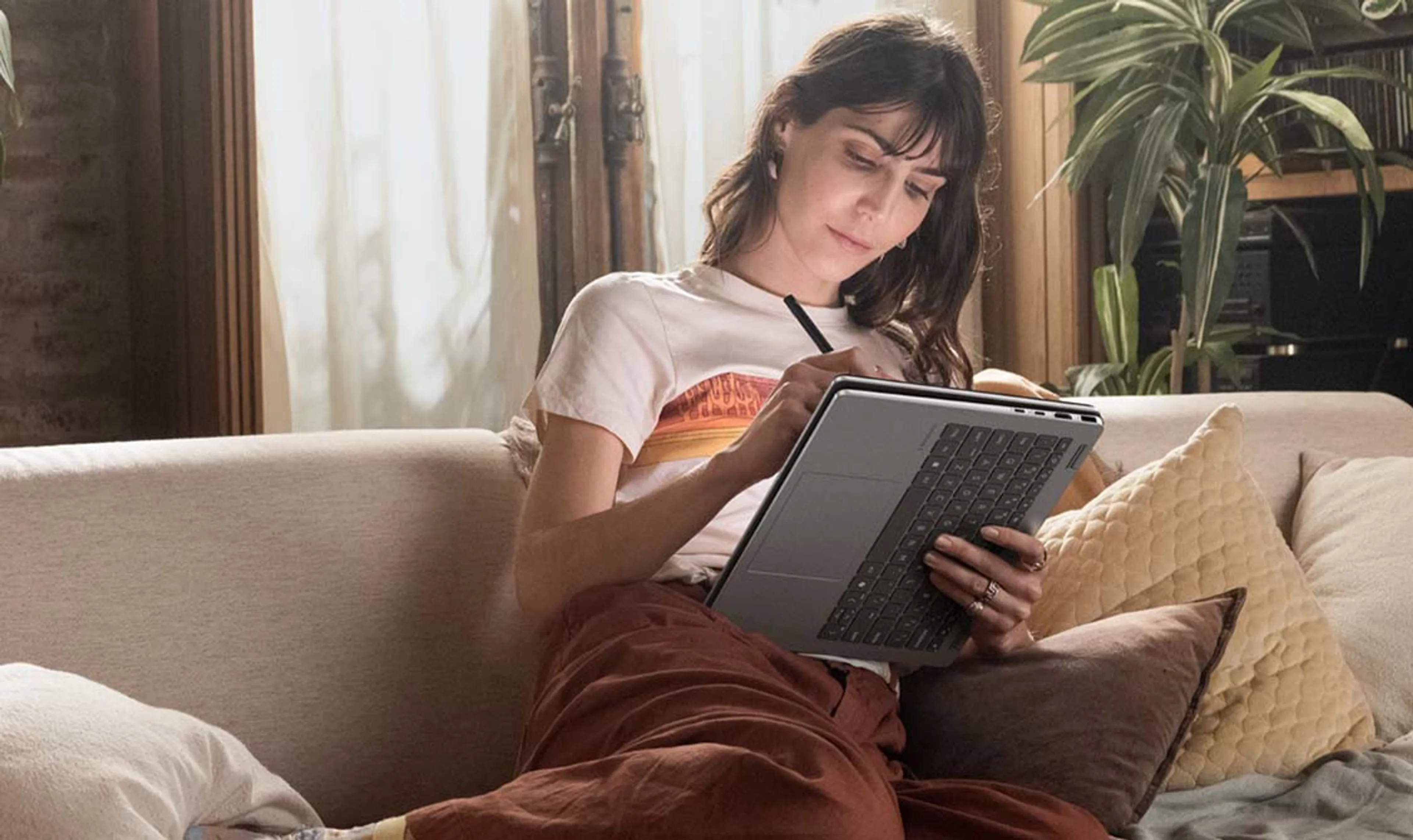 Red Tag Sale! Shop massive year-end HP discounts!