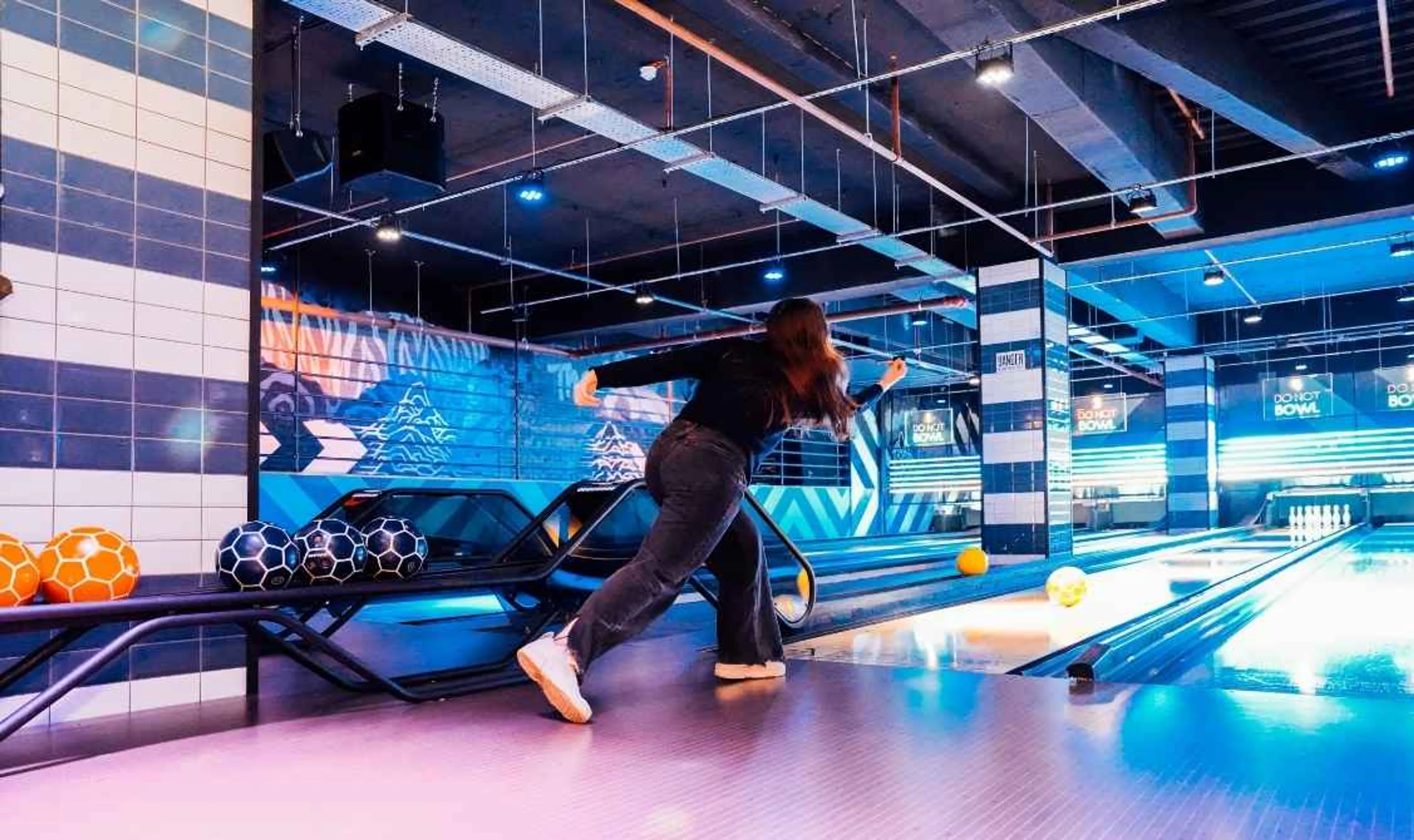 £1 Bowling