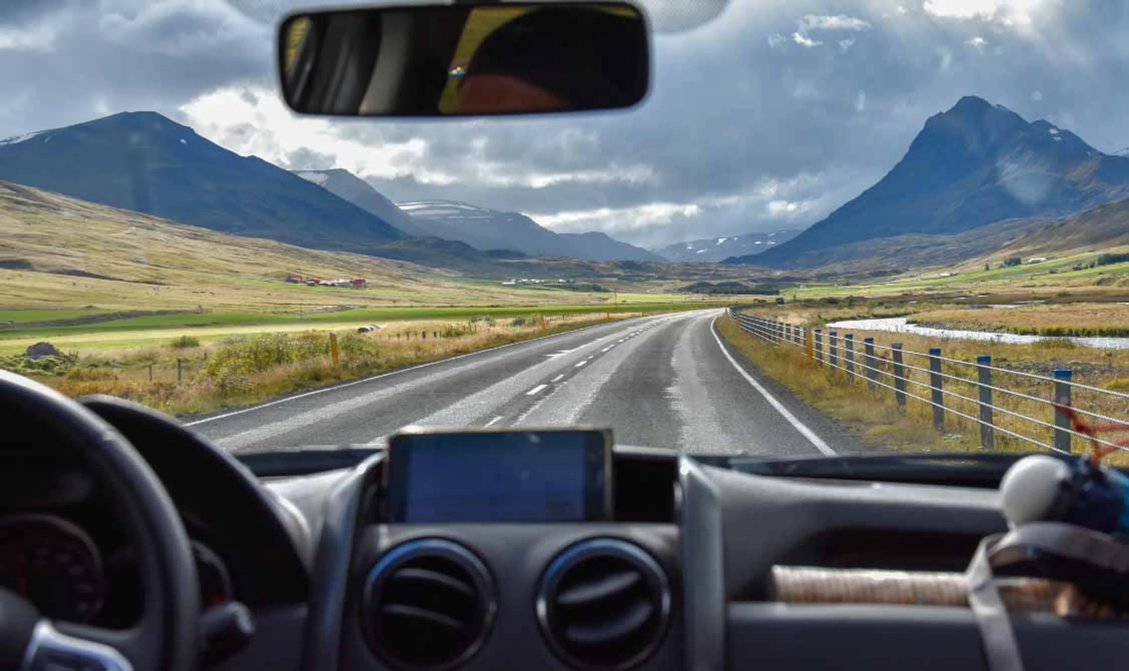 Flexible long-term car hire