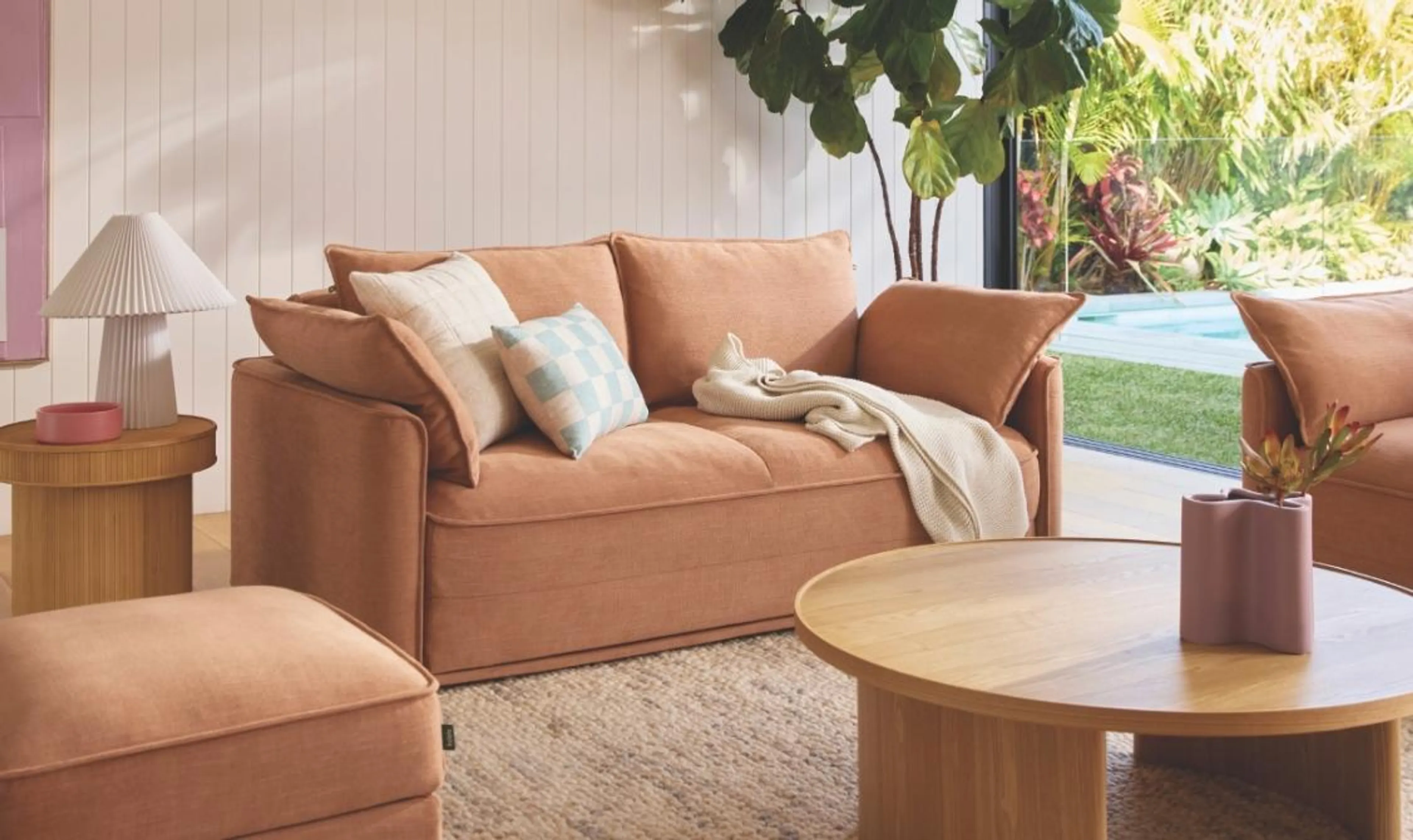 Extra $100 Off Sale When Spending $750 Or More