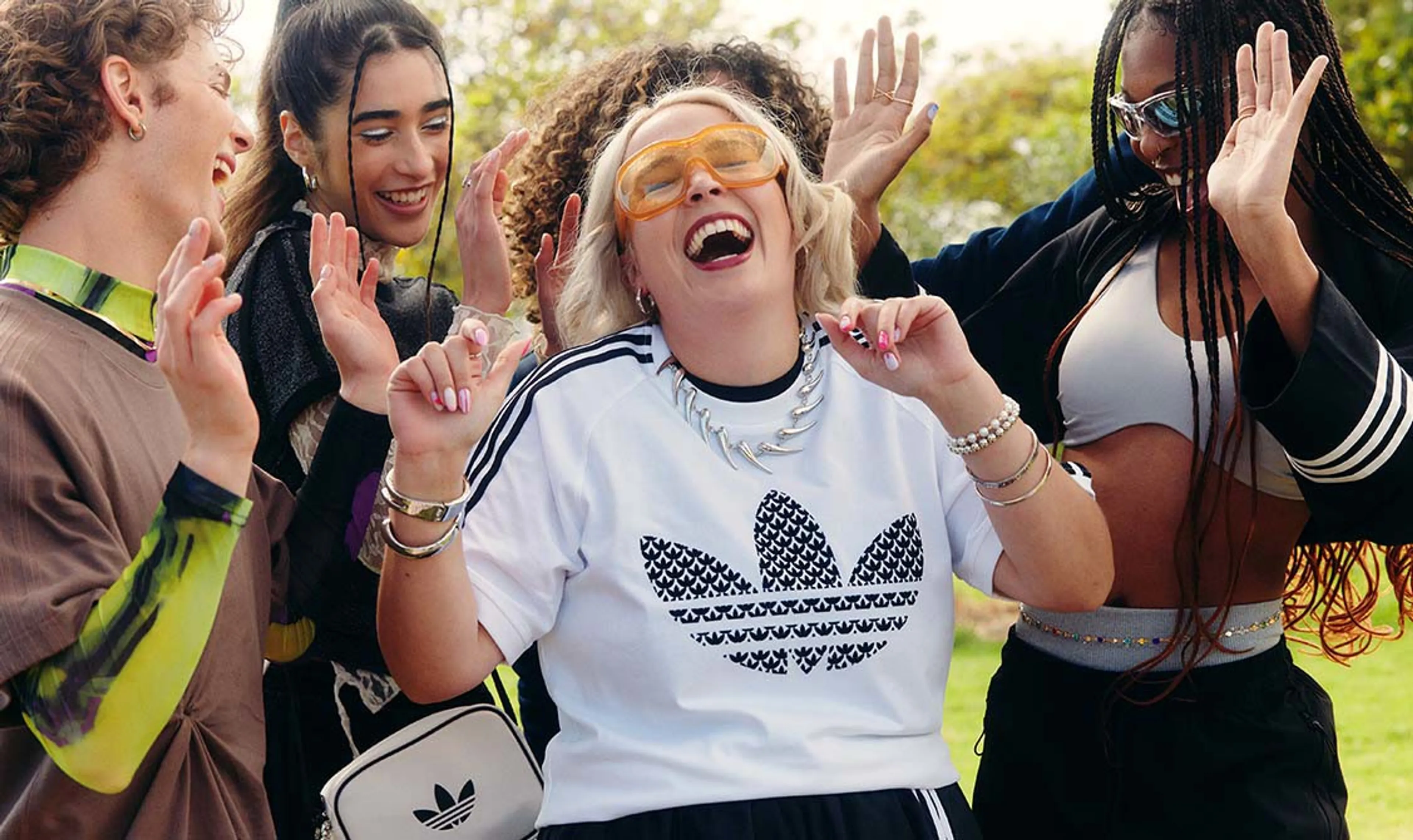 adidas exclusives. big discounts. samba, spezial & adizero