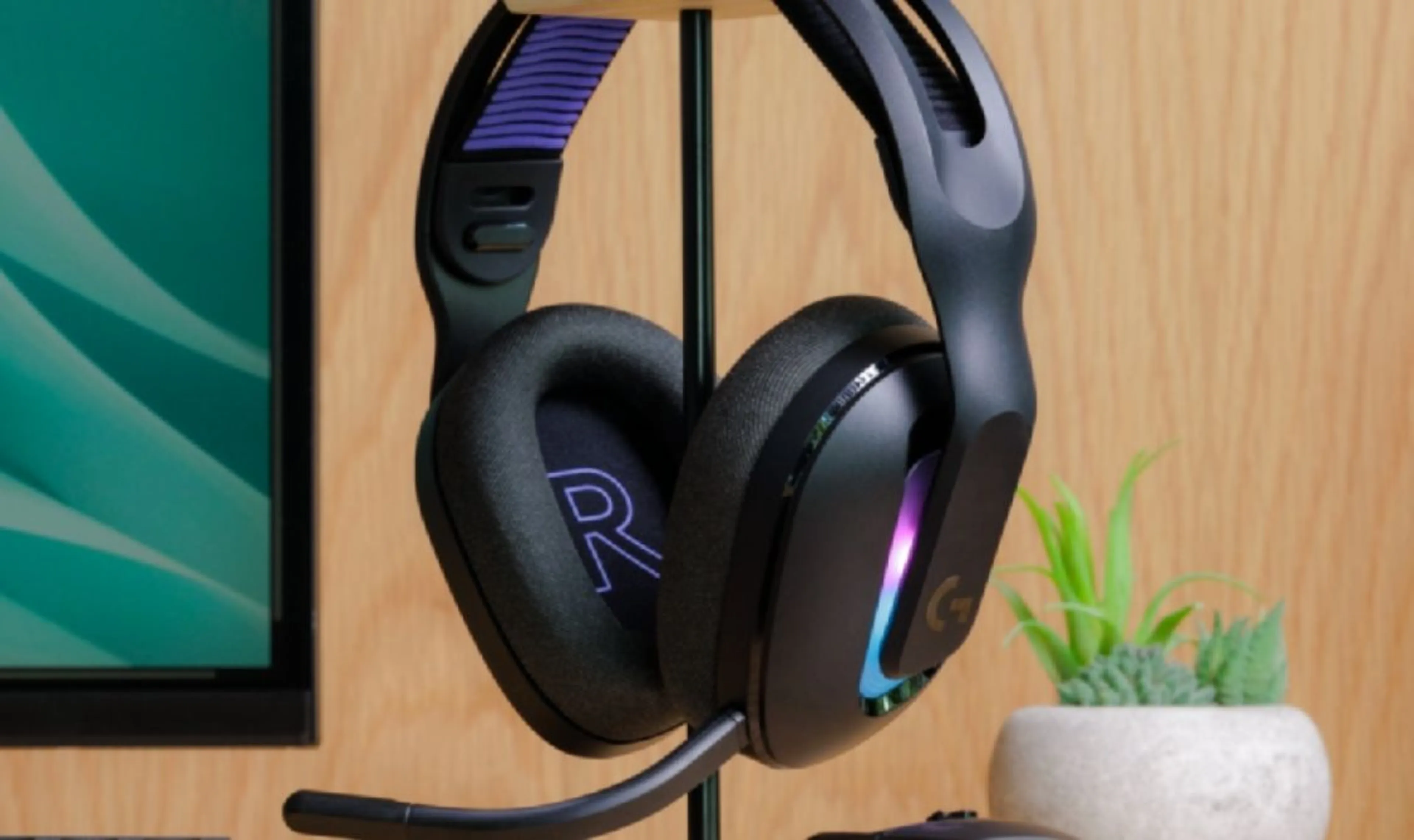 Additional 10% off strikethrough prices