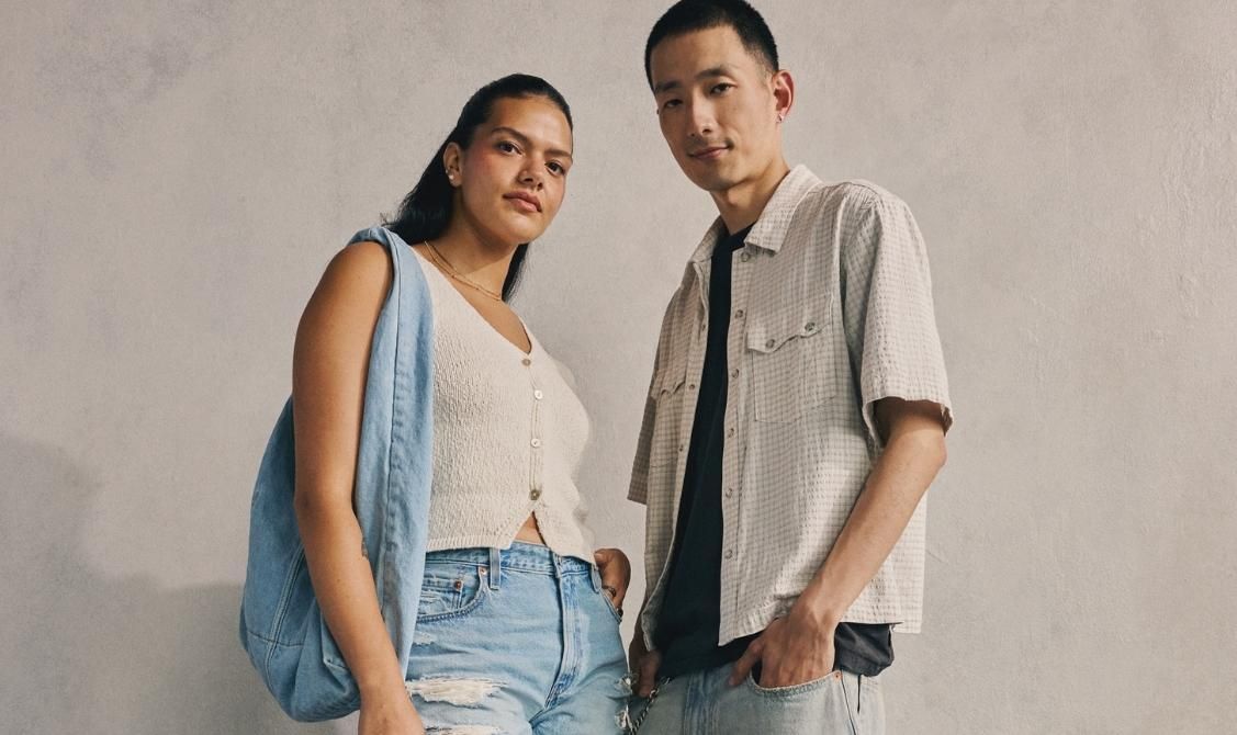 Levi's®