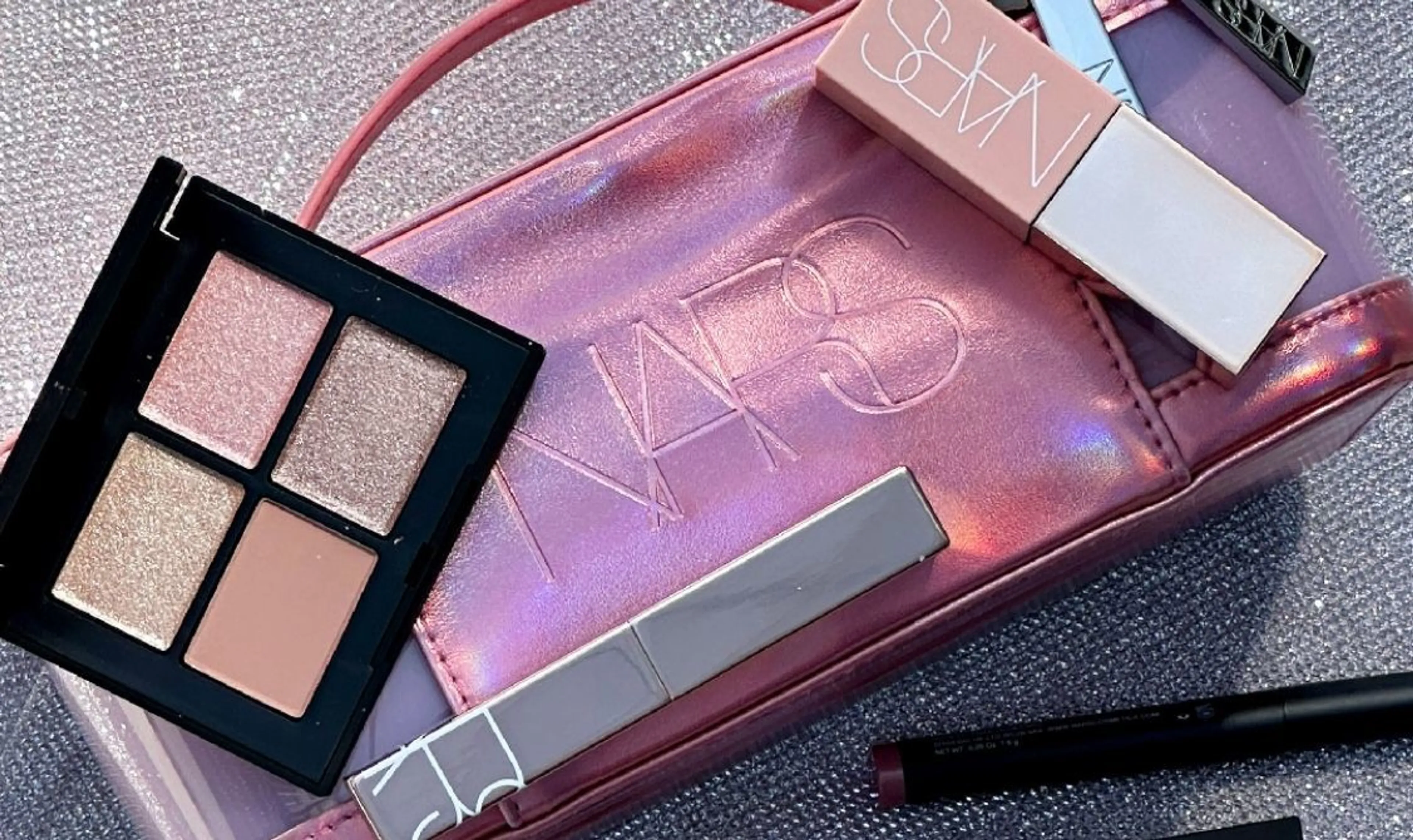 40% Off last chance NARS makeup
