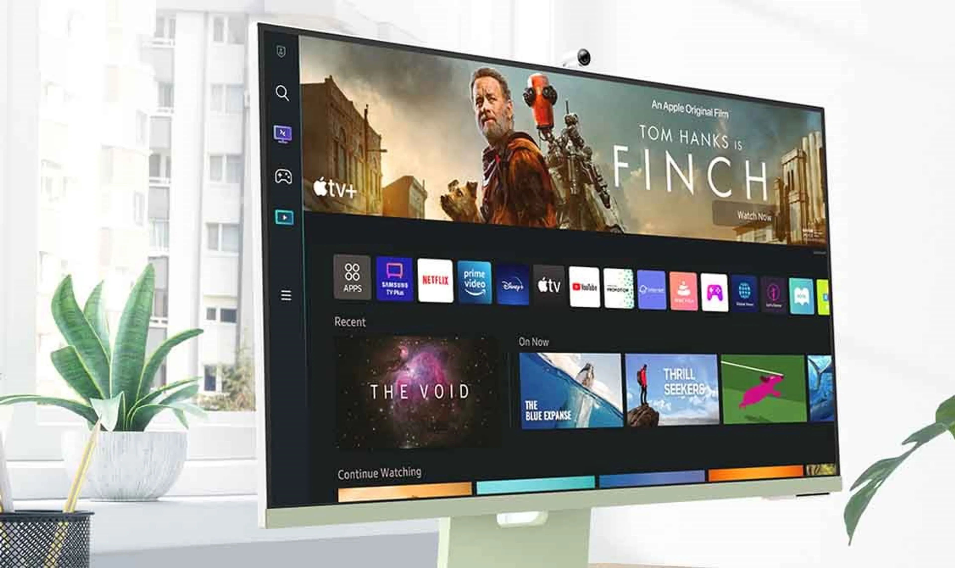$350 Off 32" Smart Monitor M8*