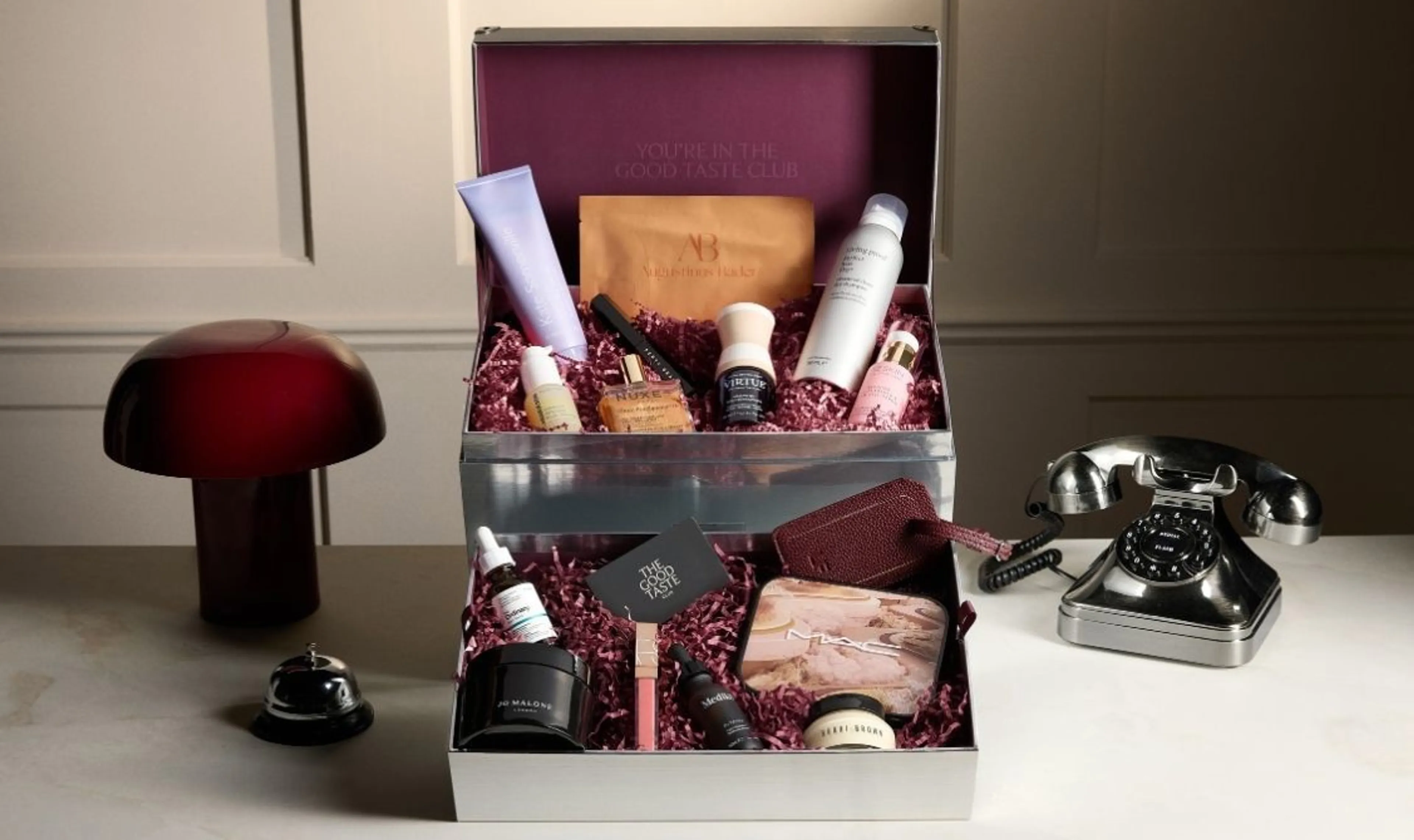 74% Saving on the LOOKFANTASTIC Beauty Vault