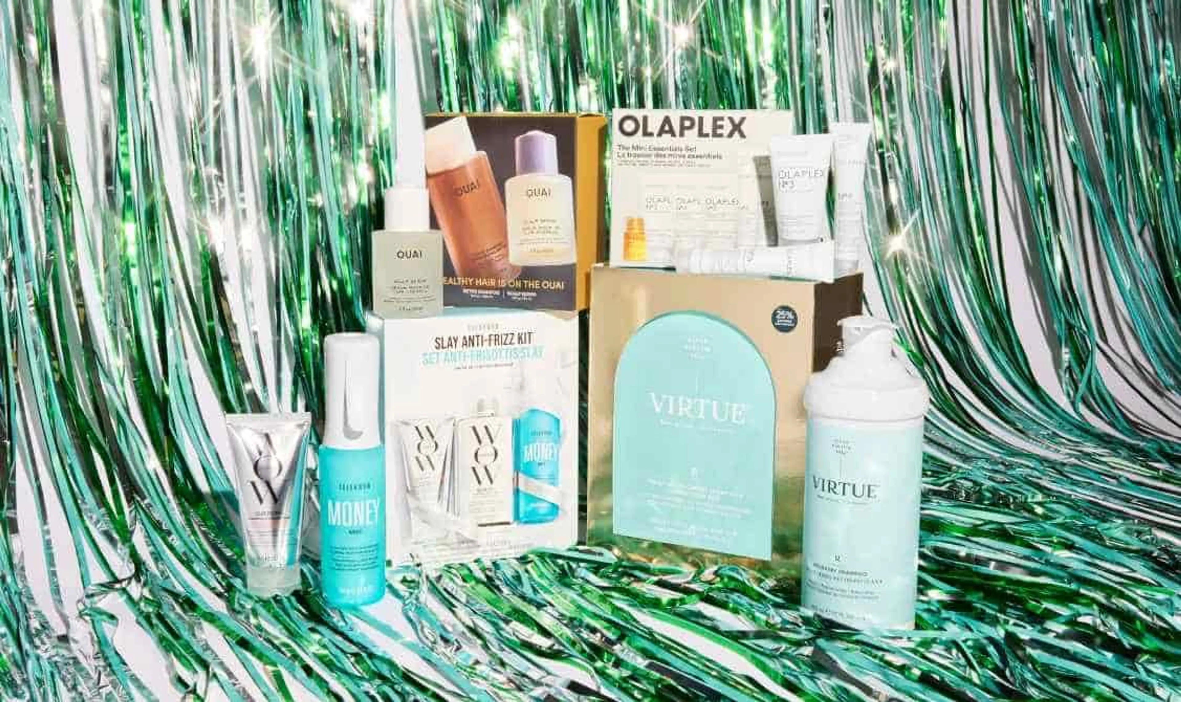 £10 off Wys £50 or £15 off wys £70 on Festive Gift Sets