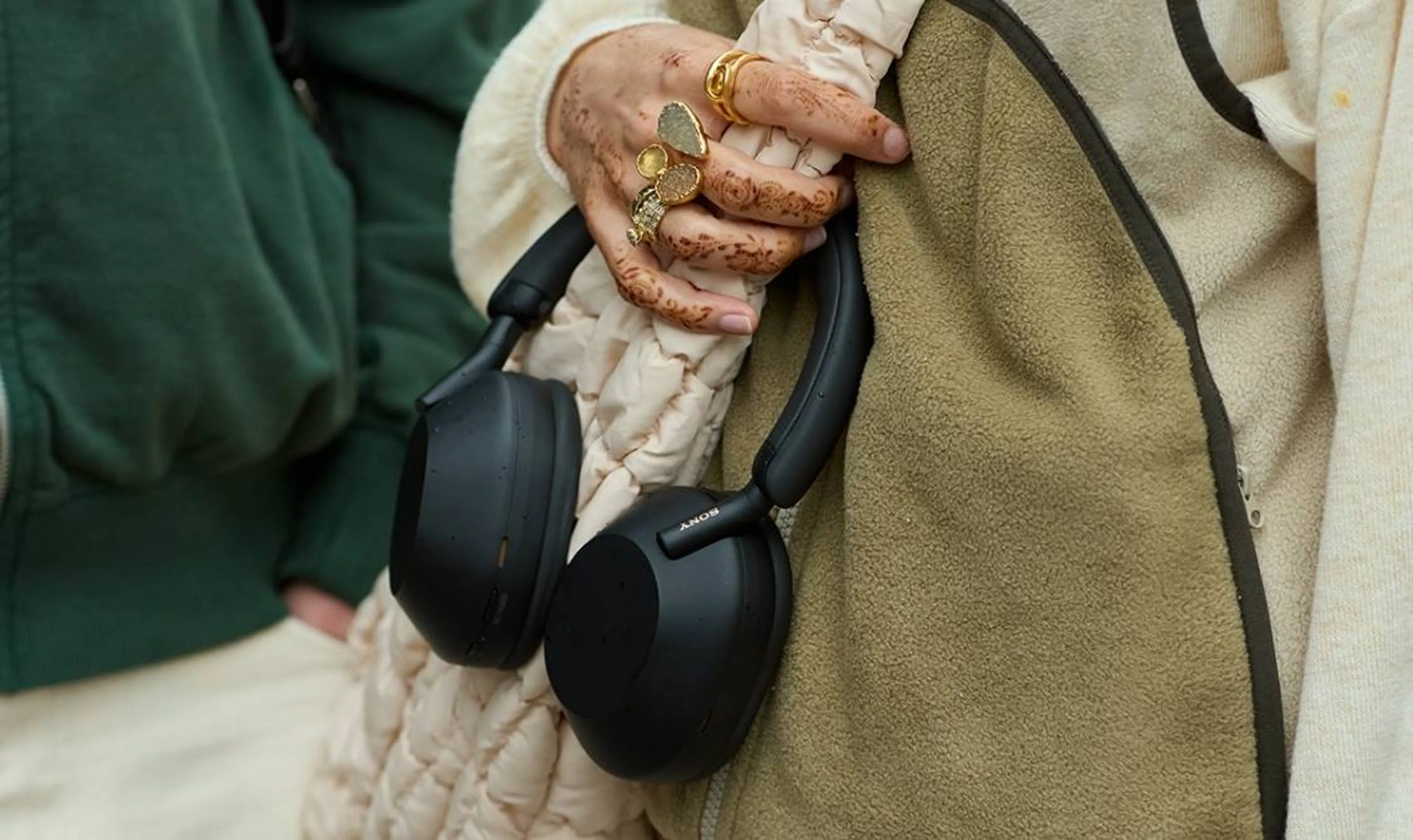 -25% sur le casque WH-1000XM5SA étui souple