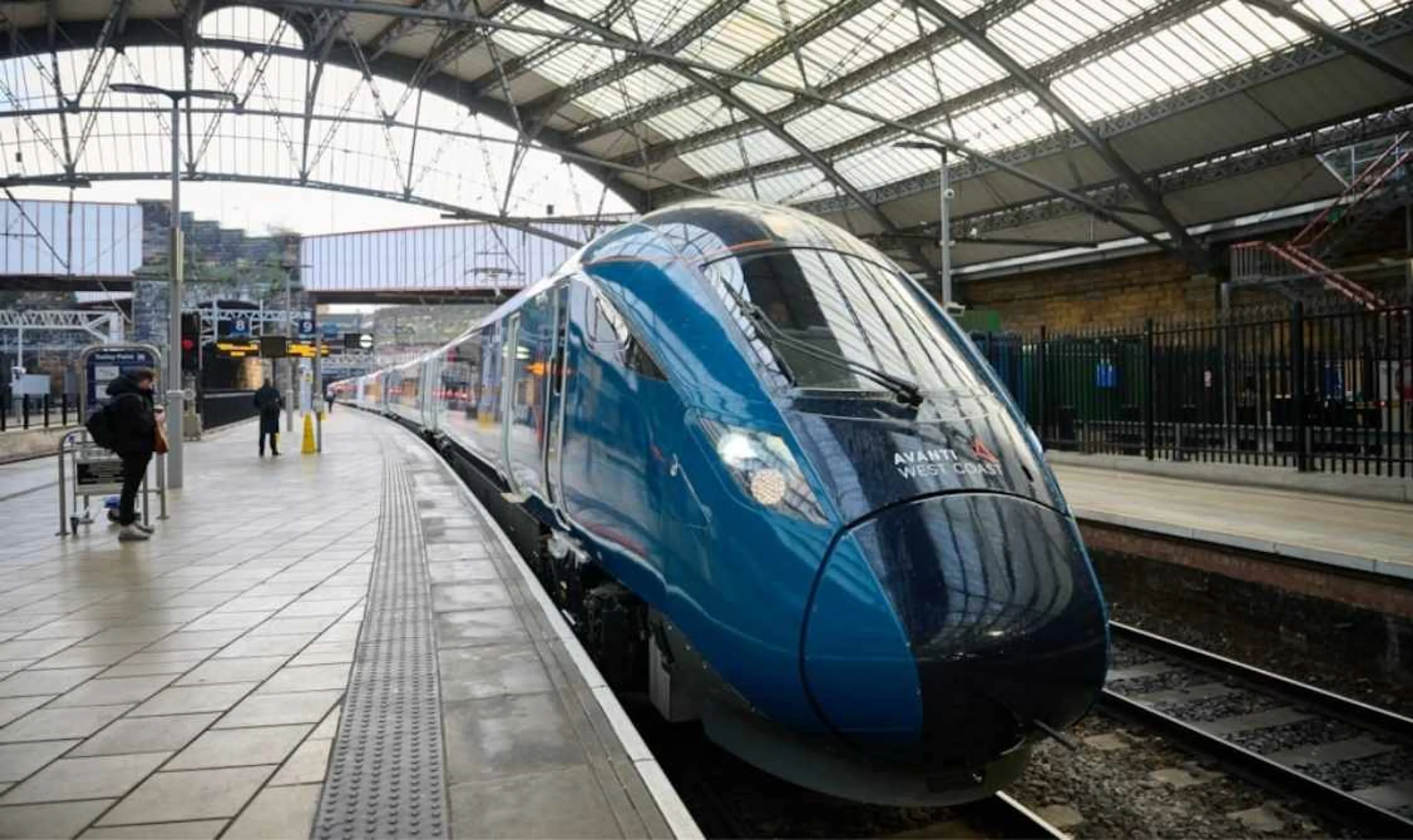 London to Liverpool Student Tickets From £19