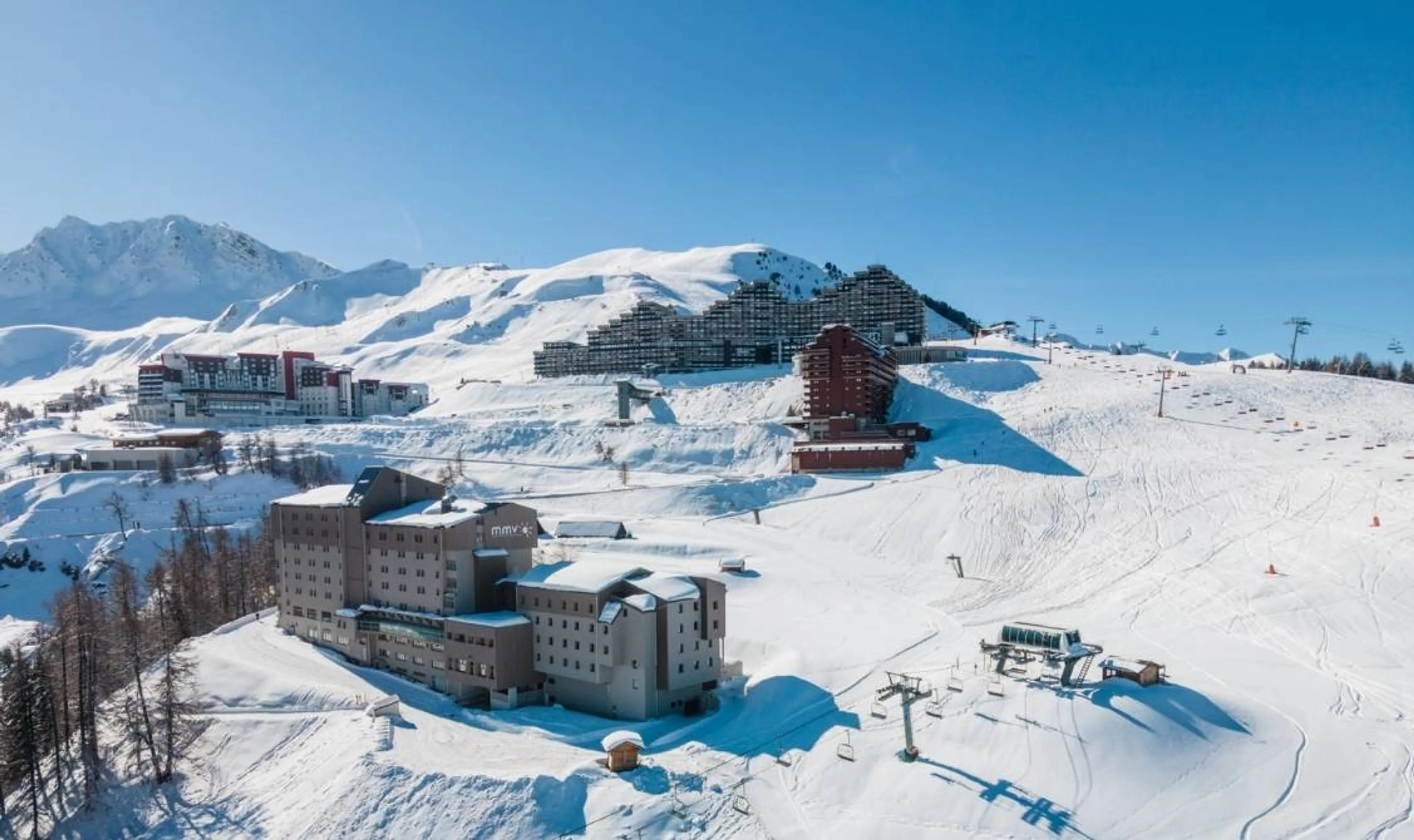 £100 off 100 stays