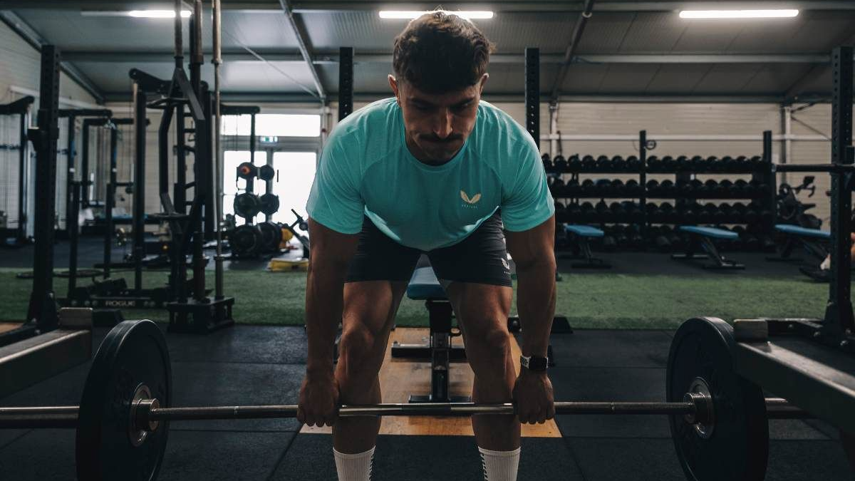 Win a £400 Gift card with Castore!