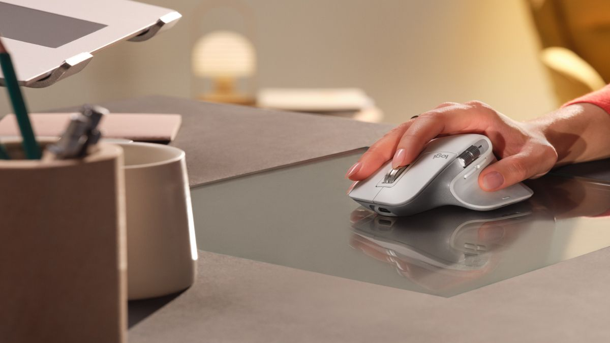 Win a MX MASTER 3S from Logitech! 