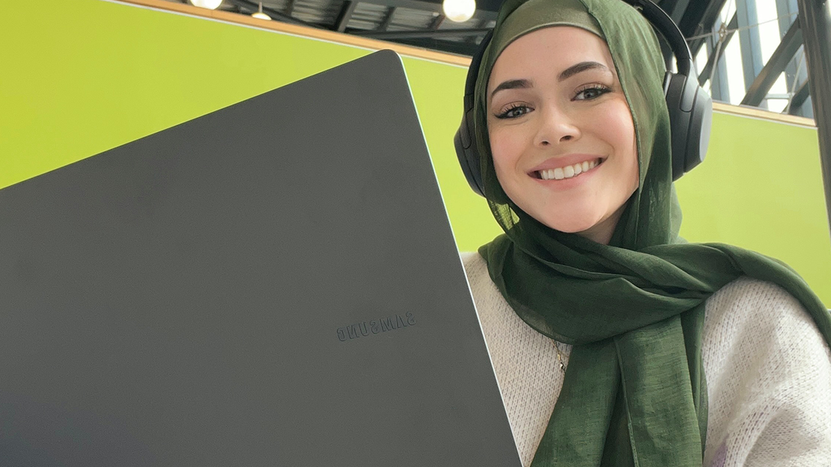 WIN the Galaxy Book3 Pro 360 👩🏽‍💻