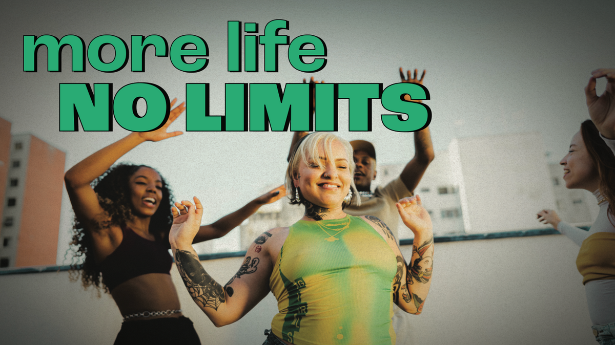 UNiDAYS are giving away $1000! 💸💸