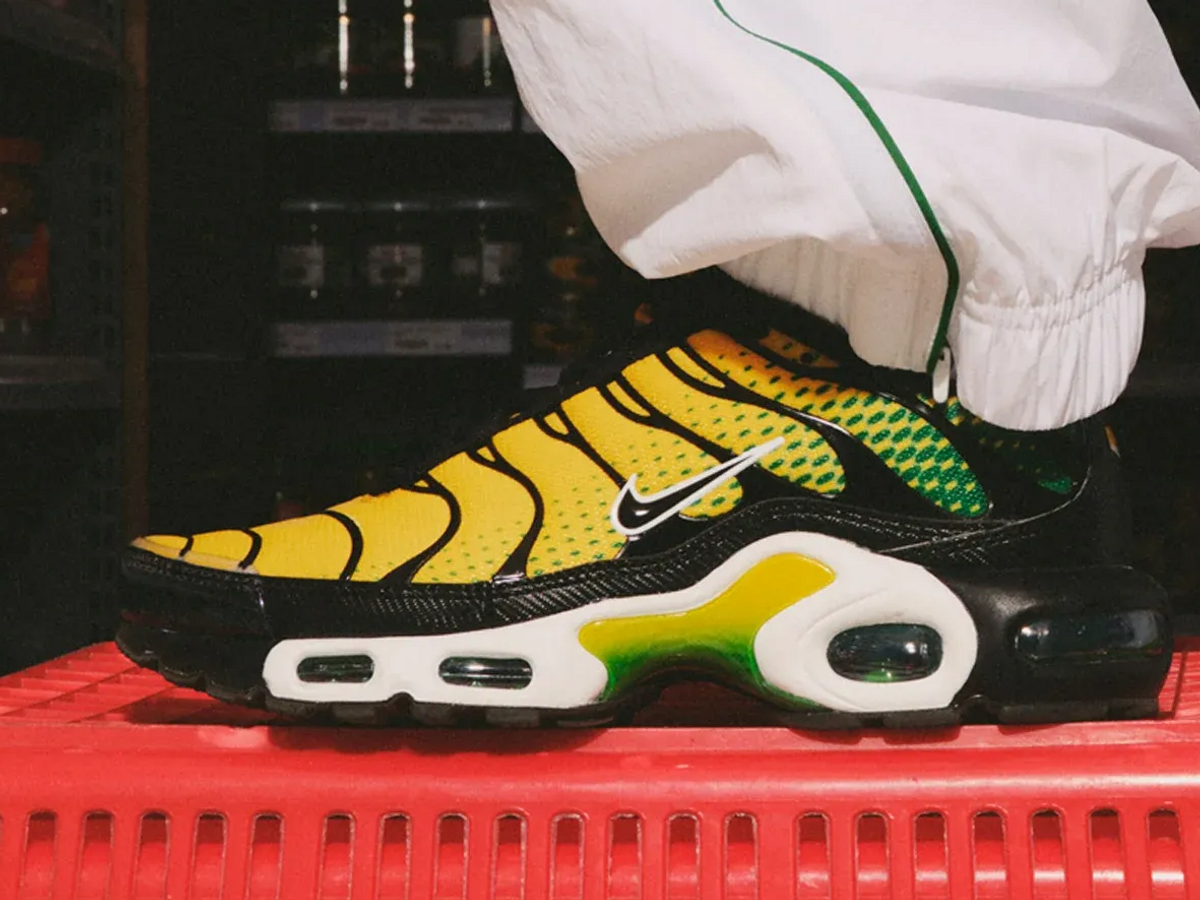 NEU: NIKE TN 'FOOTBALL' PACK