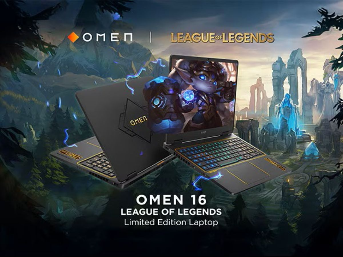 Champions rise. Glory awaits. League of Legends.