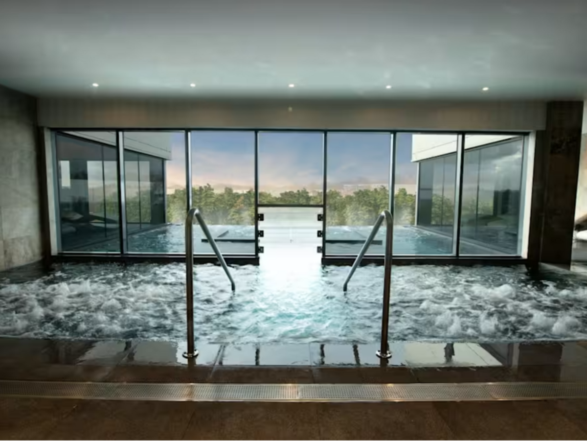 Sunset swims at Aria Spa