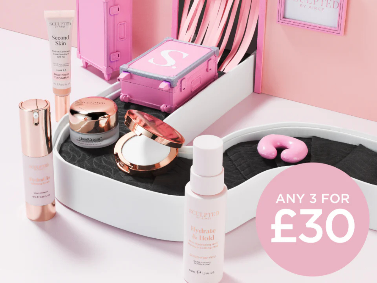 Mini must-haves that make you feel extra special on the go ✨