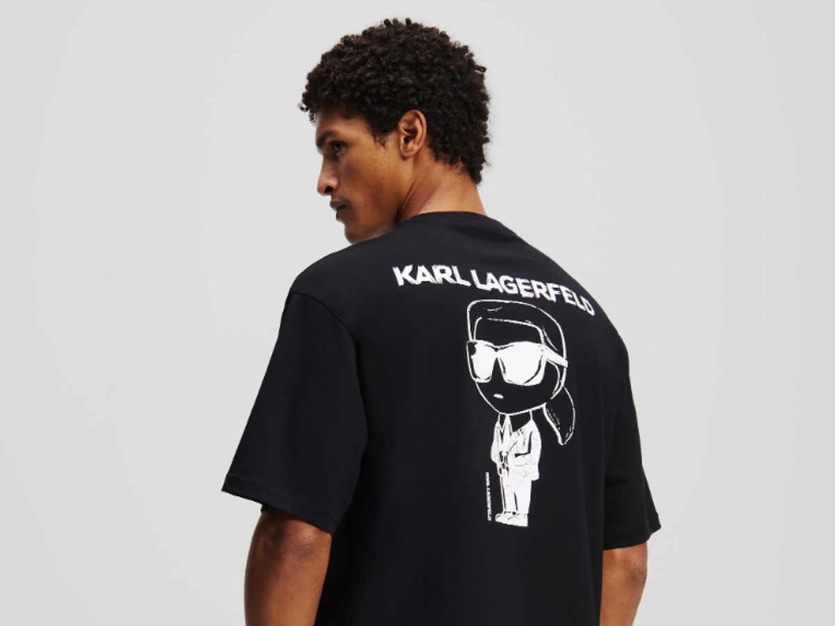 Découvrez les t-shirts KARL LAGERFELD.