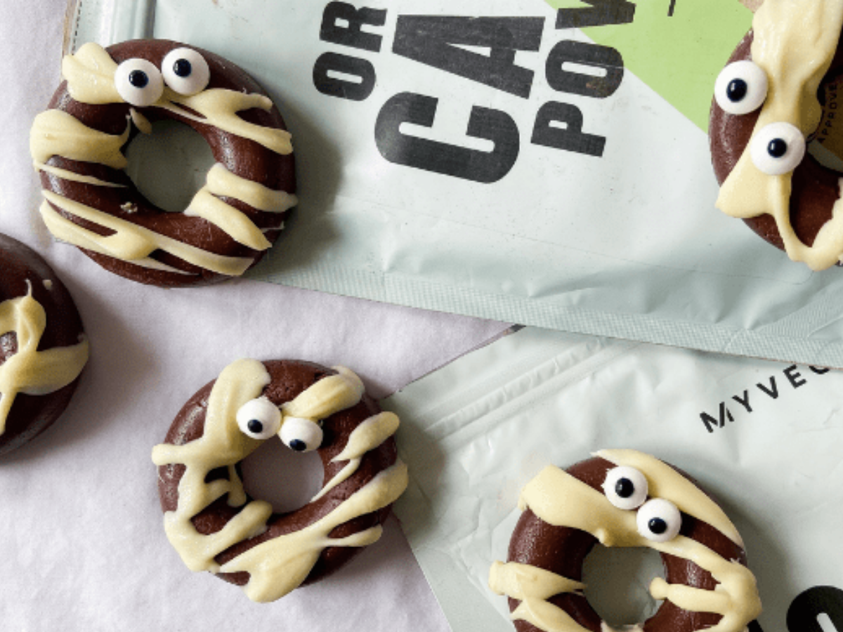 Get your bake on with these Spooky Vegan Halloween Recipes!🎃