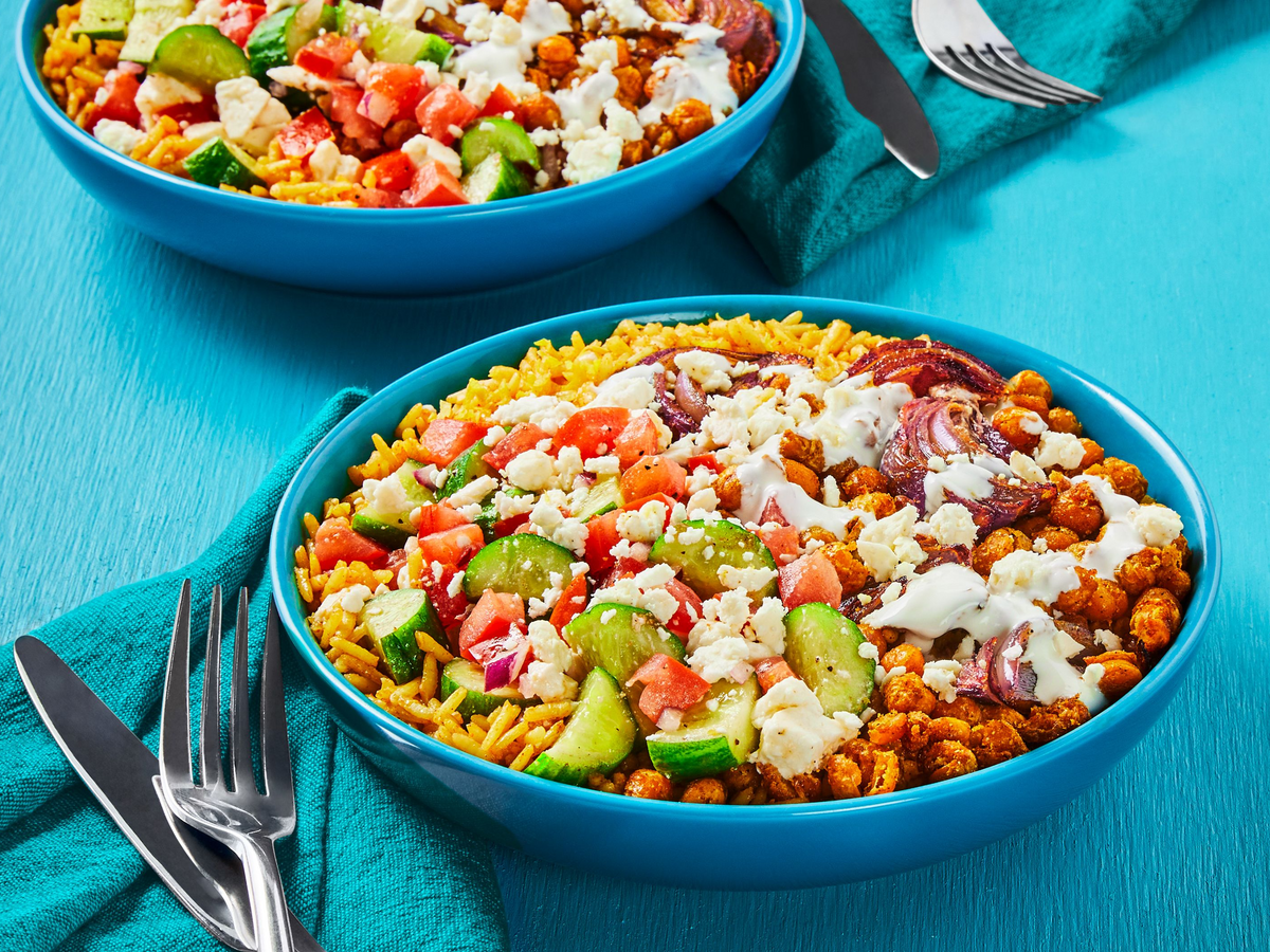 Eat the rainbow with our Spiced Chickpea Basmati Bowls 🌈