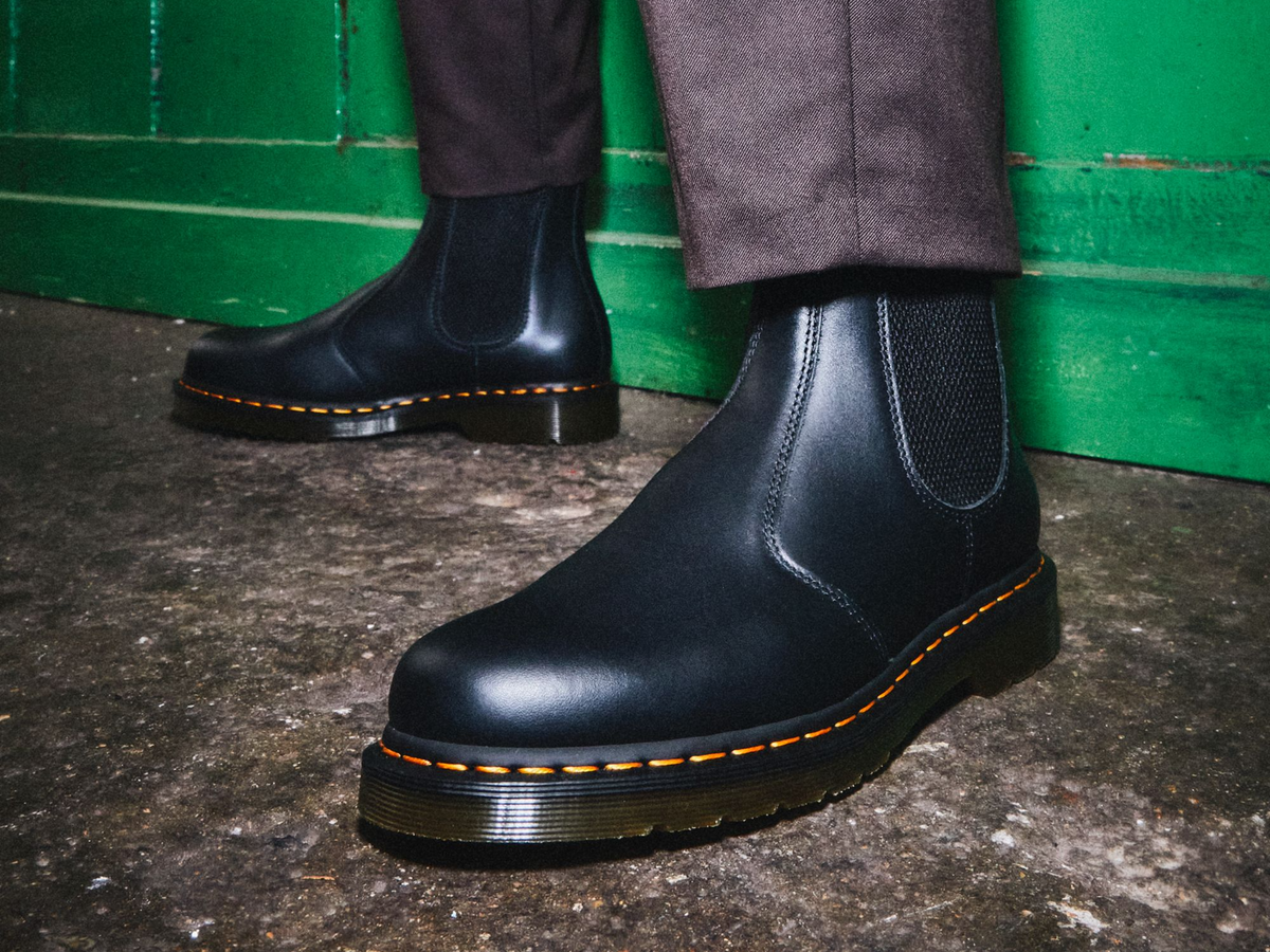 Dr martens student on sale discount