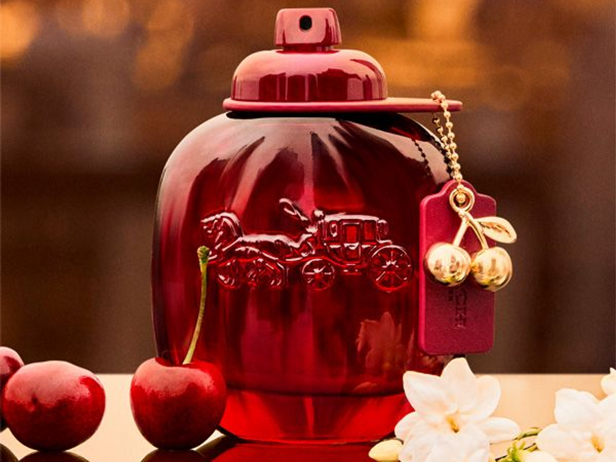 🍒New and Exclusive: Coach Cherry🍒
