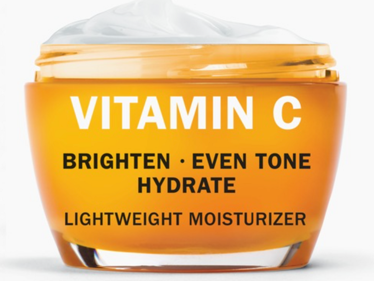 Brighten up with Olay Vitamin C 🍊✨