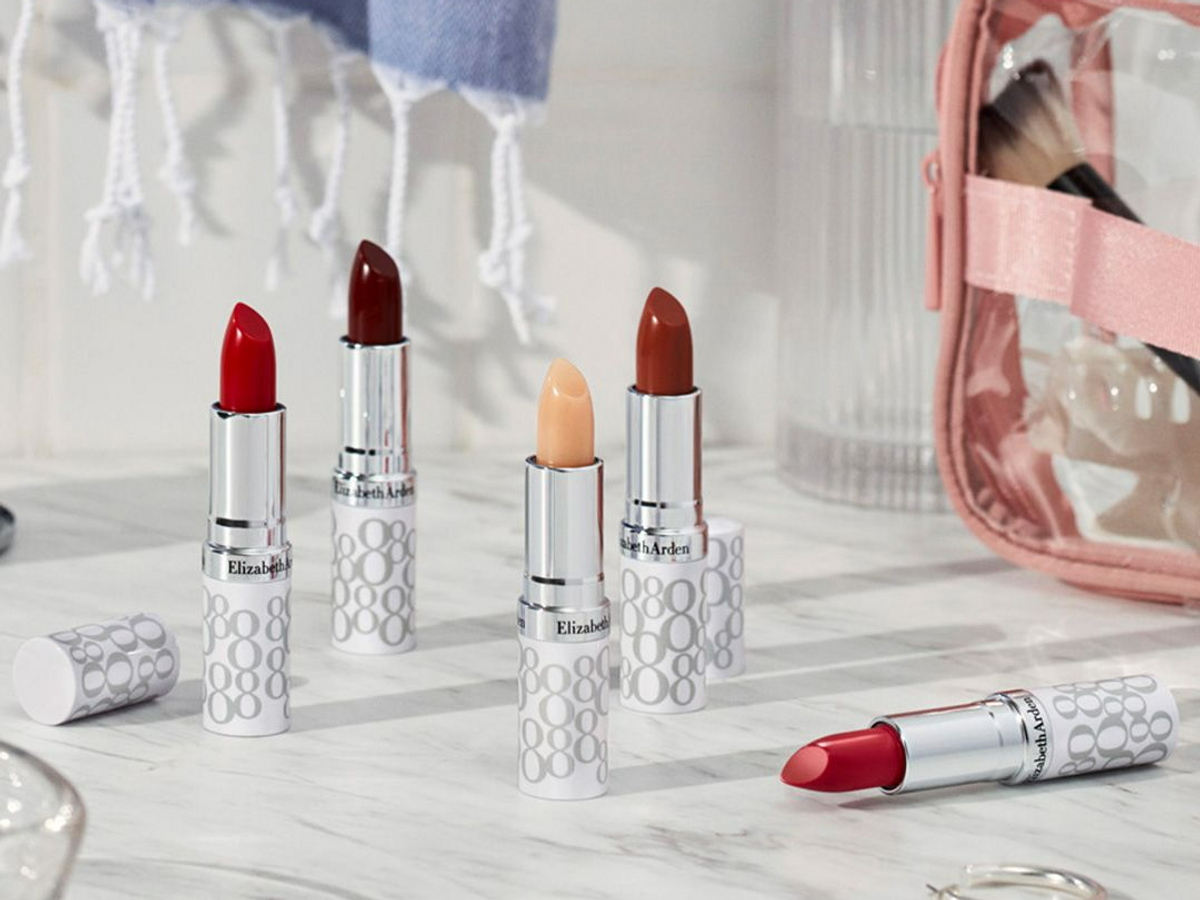 Protective. Portable. And pretty on the 👄