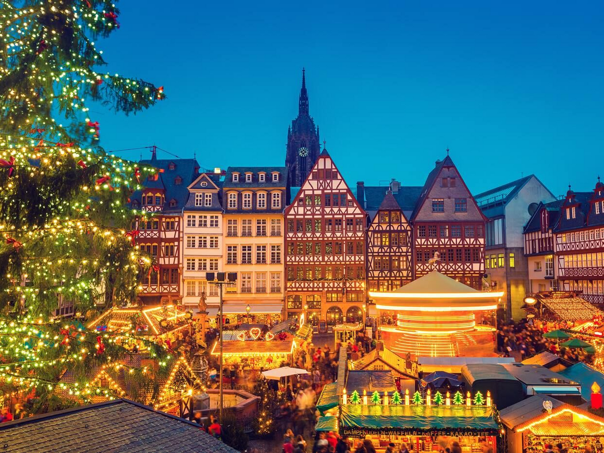 Explore more this festive season ☃️