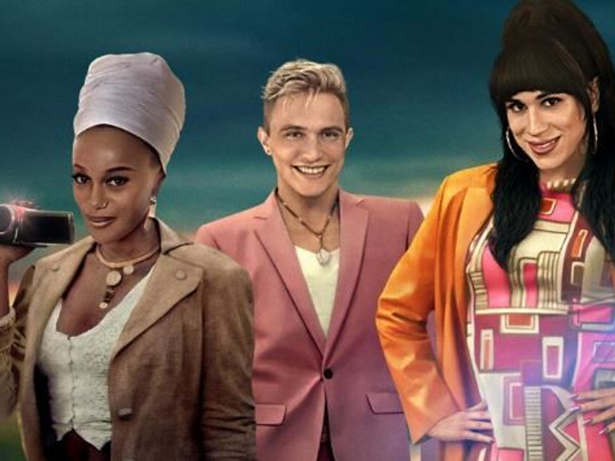 Hang out with the Ghost Hunters During Spooky Season! 