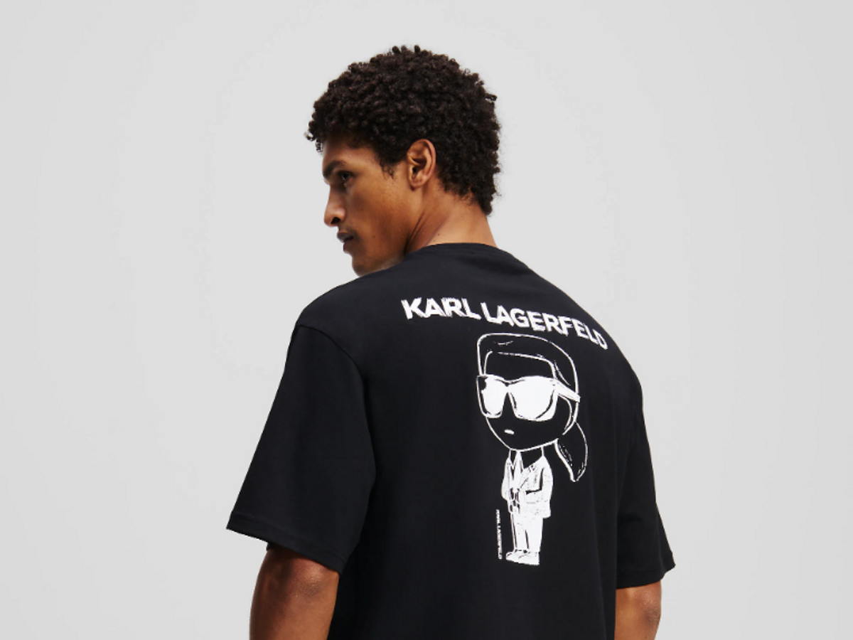 Entdecken Sie T-Shirts von KARL LAGERFELD.