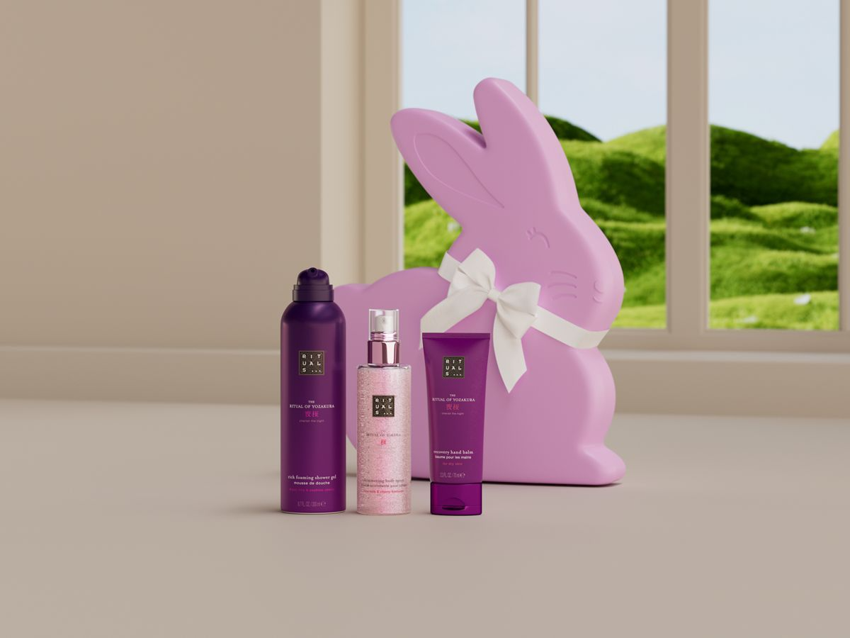 Paas-treat alert: Yozakura Easter Bunny is er. 🐰🌸