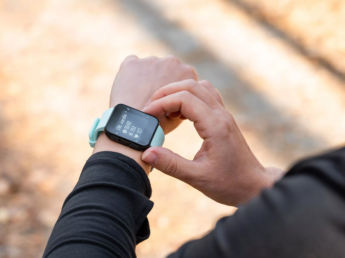 Fitness tracker or smartwatch – what’s the difference?