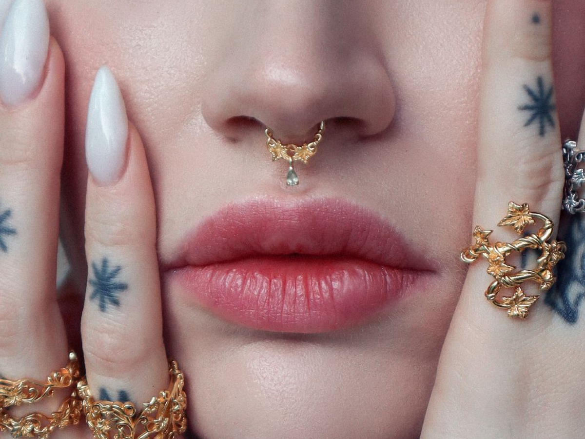 Available in Gold & Silver