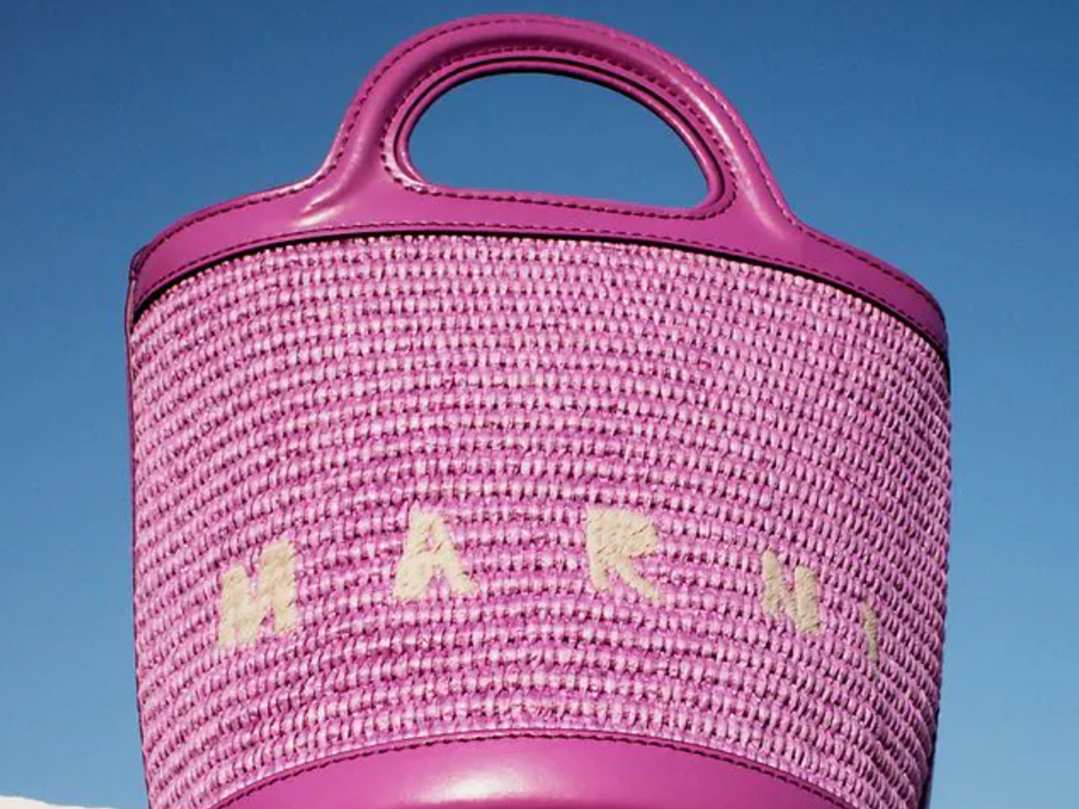  THE ULTIMATE SUMMER ACCESSORIES