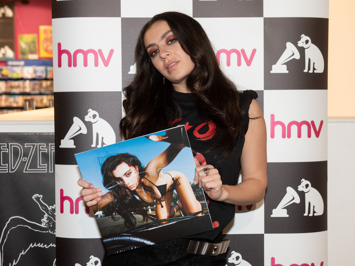 hmvLive