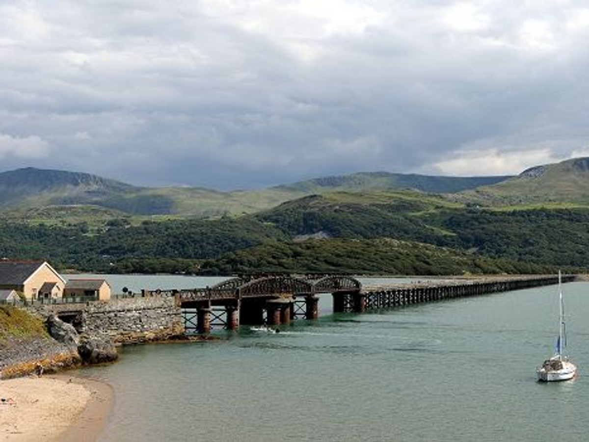 10 SNOWDONIA WALKING ROUTES TO TRY
