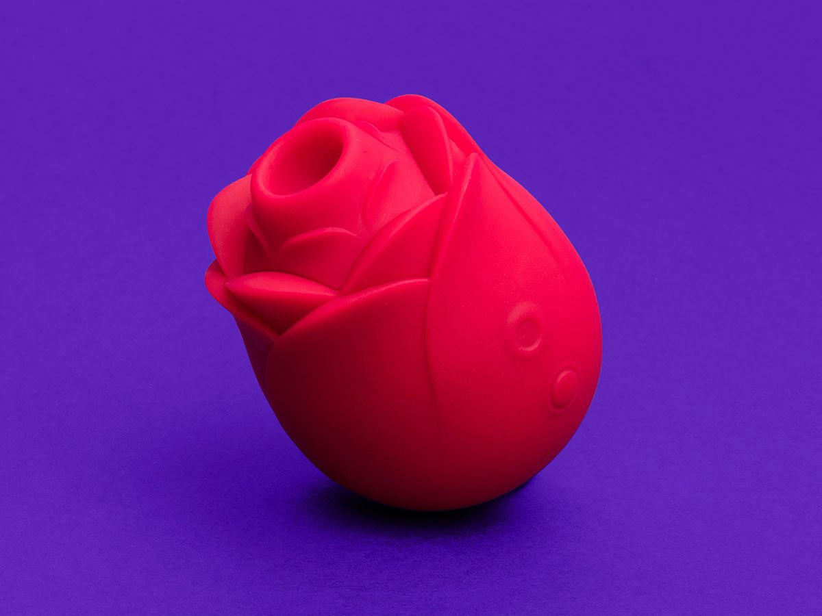 Feel the flower power this Black Friday! 🌹 