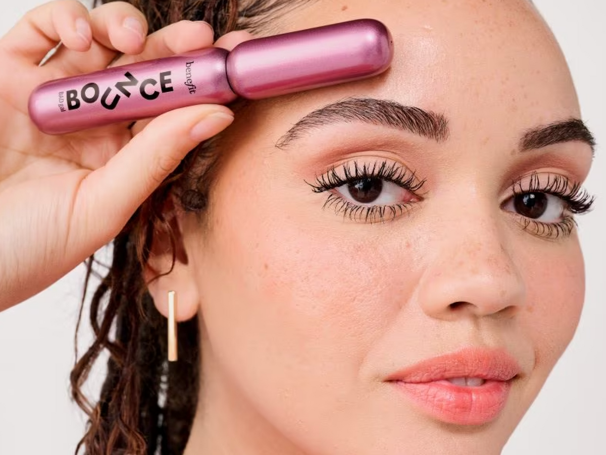 Whatever the occasion, makeup is always our ally. 