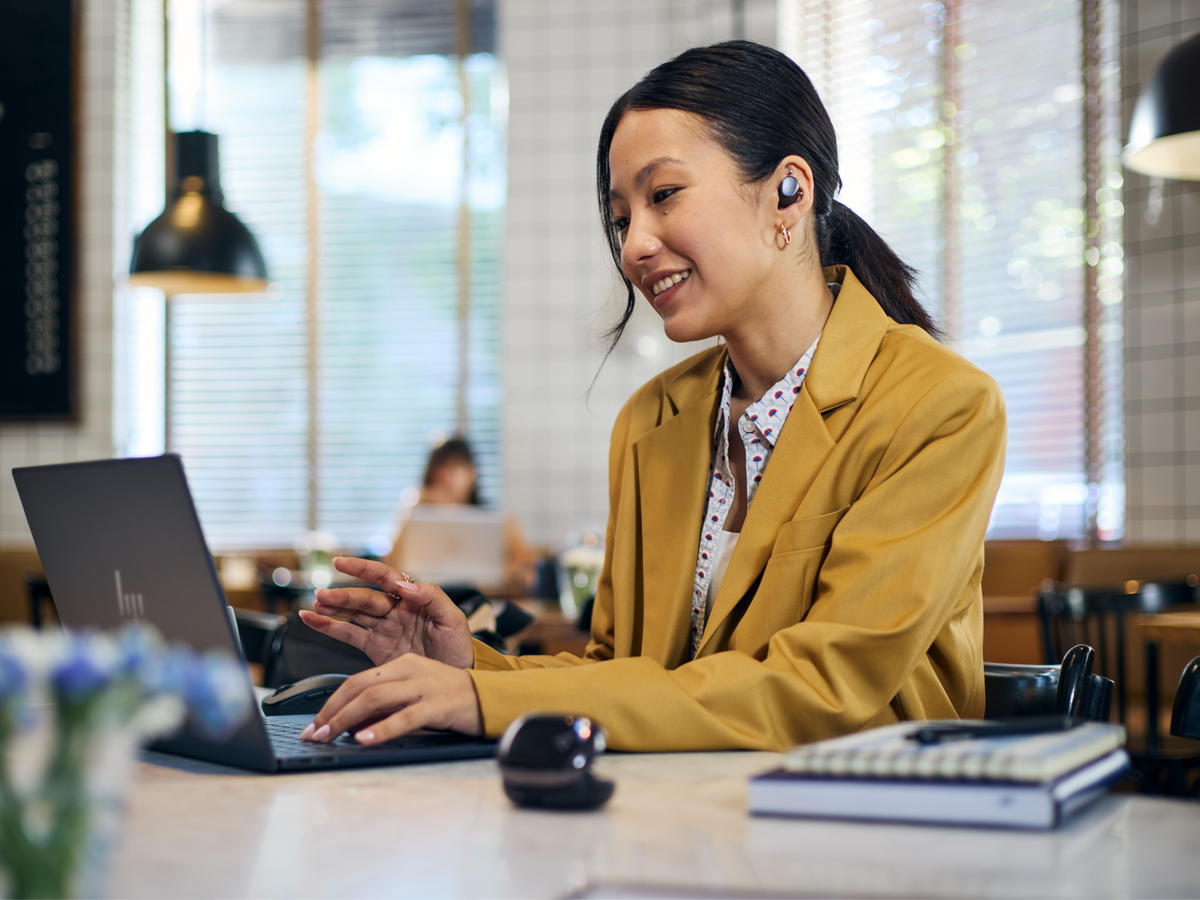 Erlebe kristallklaren Sound und Bilder