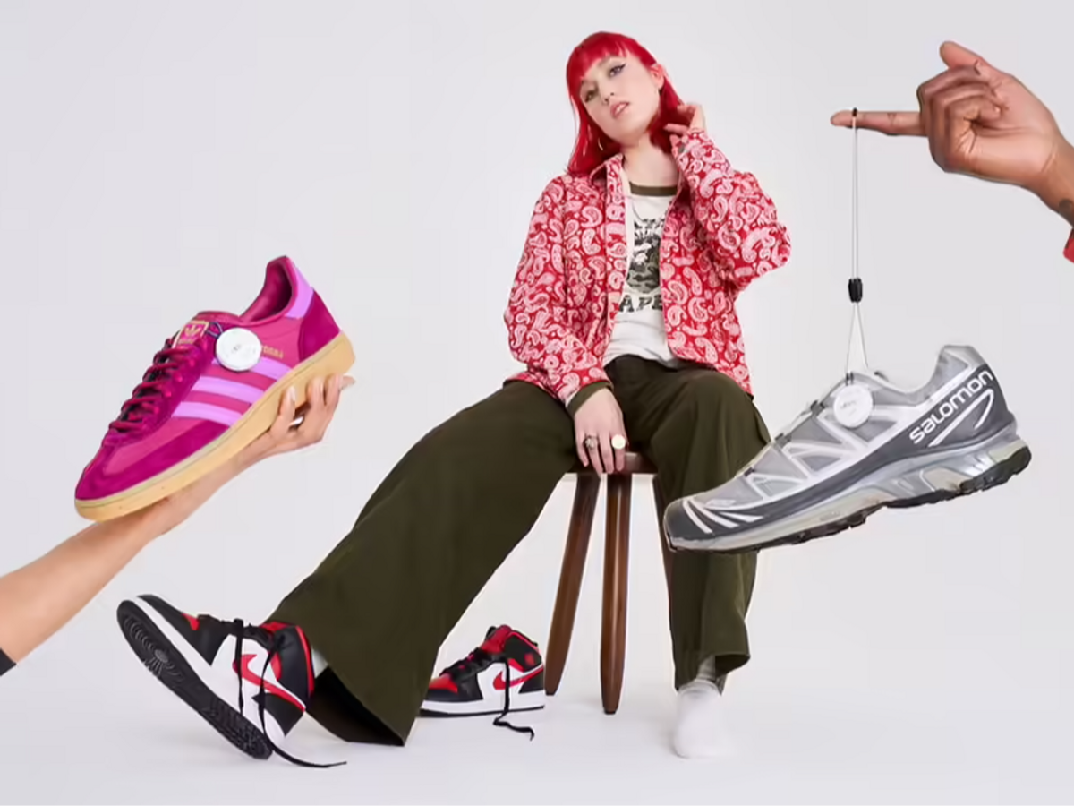 10% Off Sneakers. Step up 👟