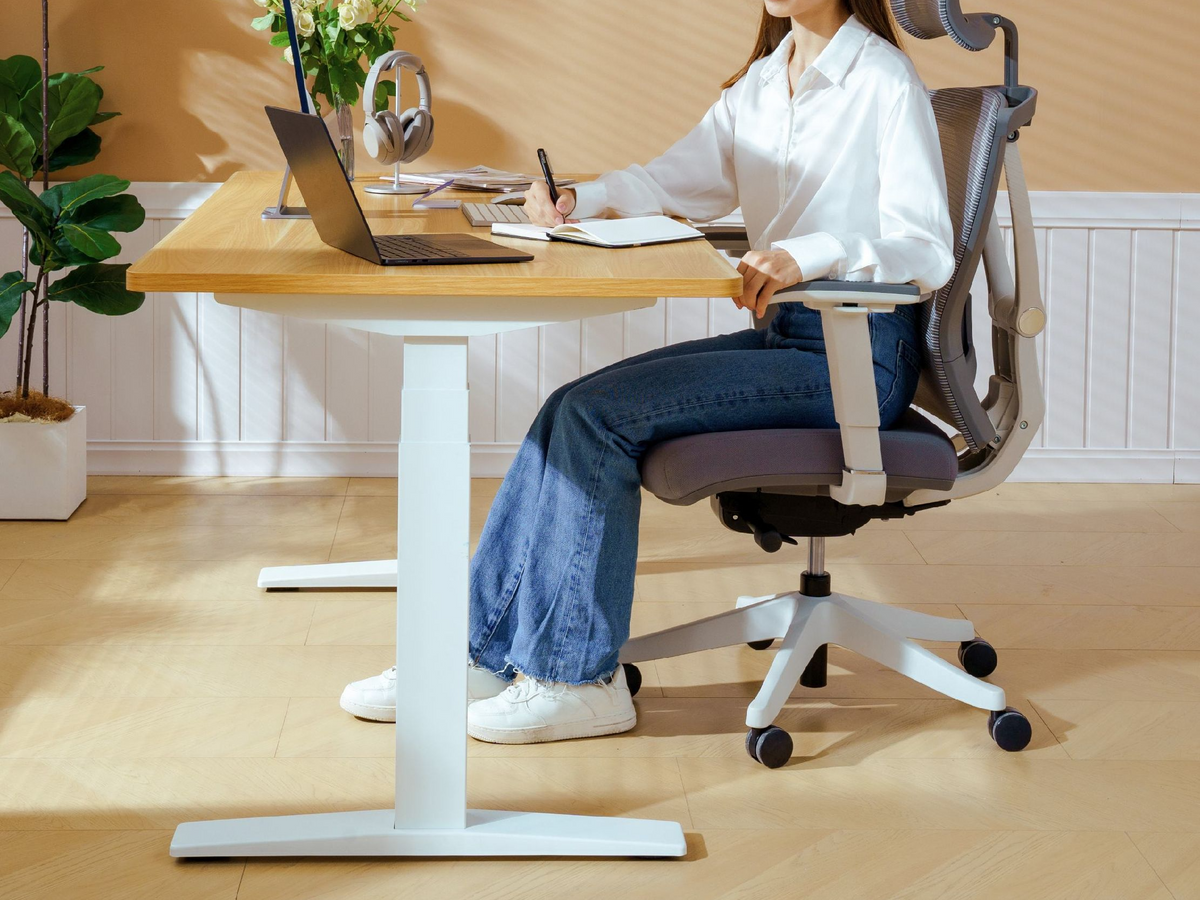 Preordina ora e risparmia 220€ sul modello E9!