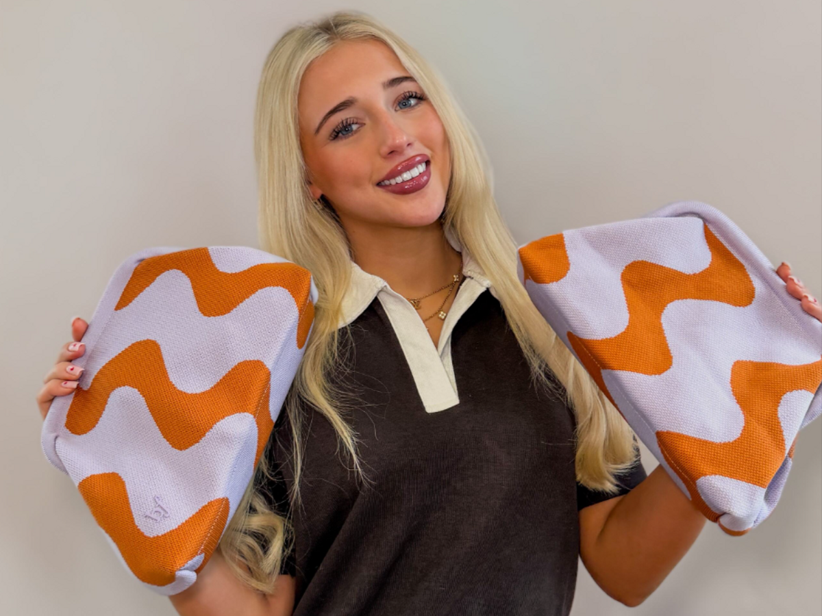 Shop Ami's must have Benefit products!