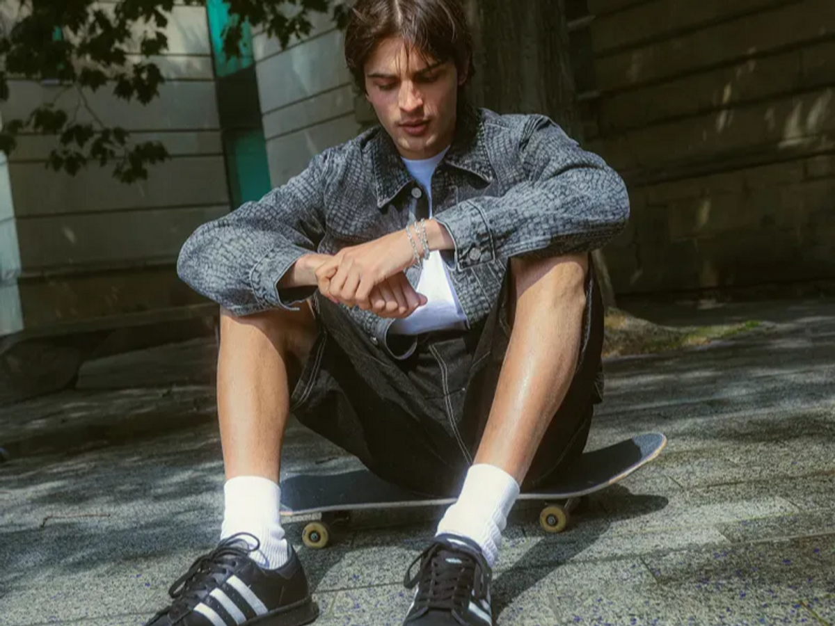 END. CURATES: SKATE MEETS STREET 🛹