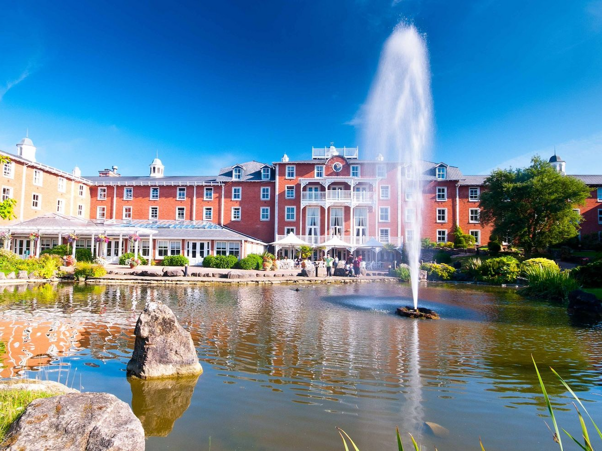 Up to 20% off short breaks at Alton Towers!