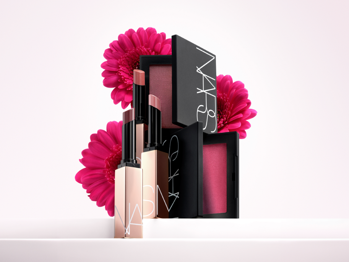 Fall in love again and again: The Deeply Blooming Collection 💝