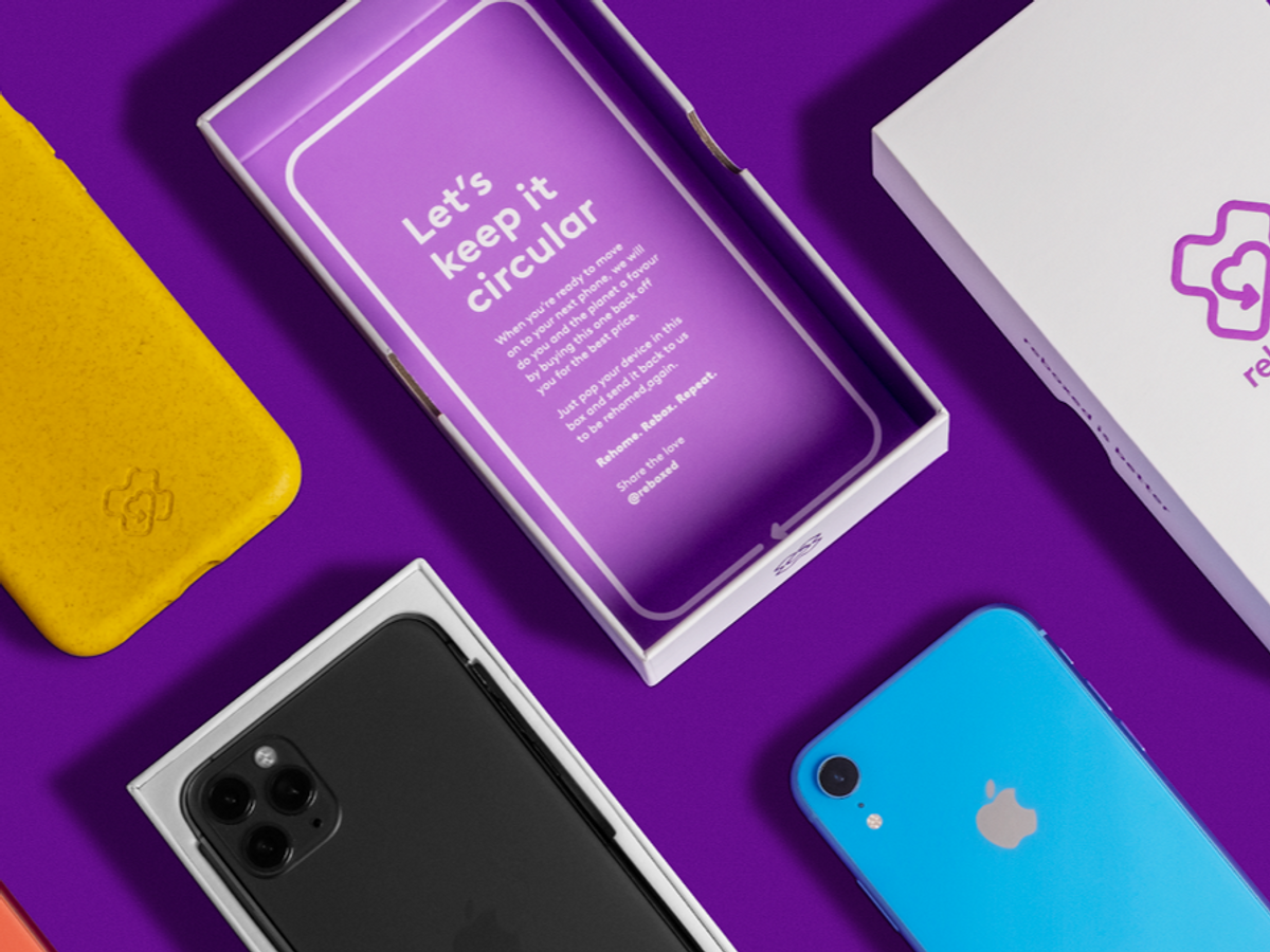 Find top refurbished phones under £300