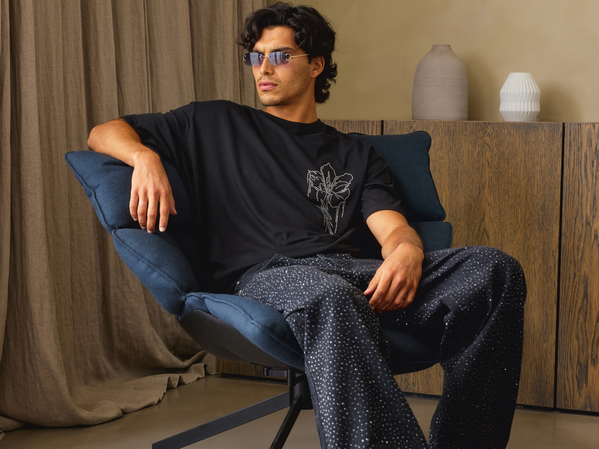 Smart, Simple, Sorted. Fits for every night out! 🌙