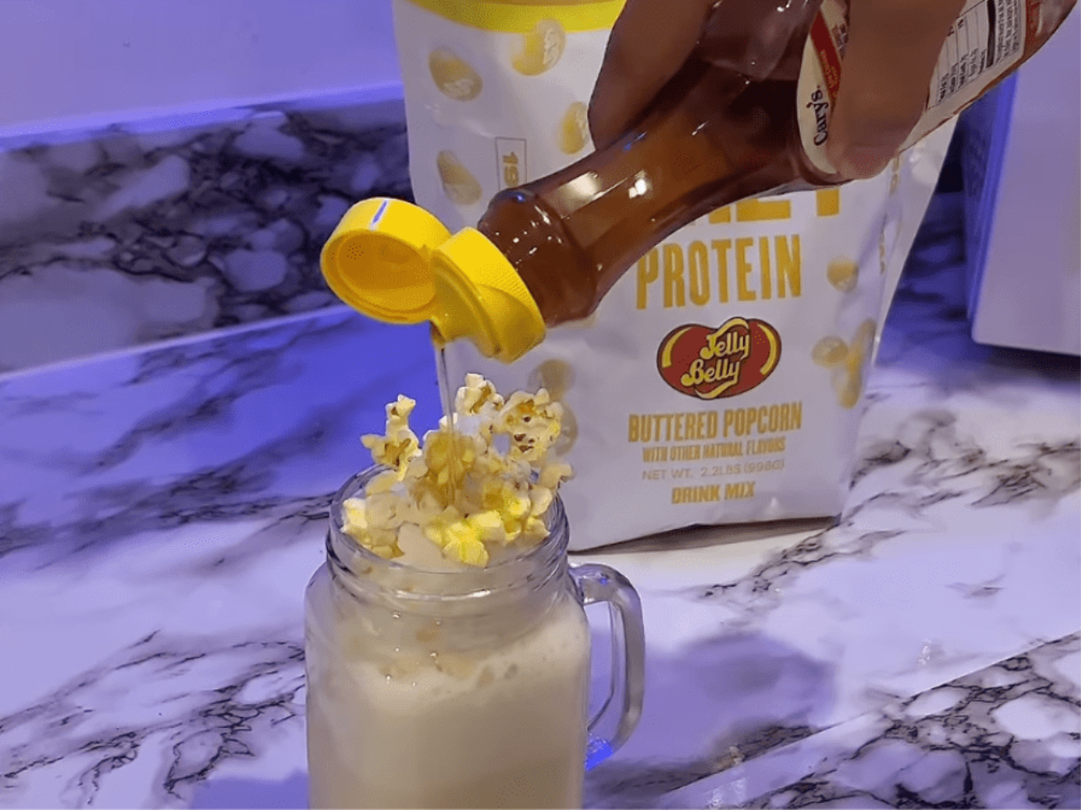 Protein Popcorn Milkshake with Buttered Popcorn Impact Whey 🍿🧈